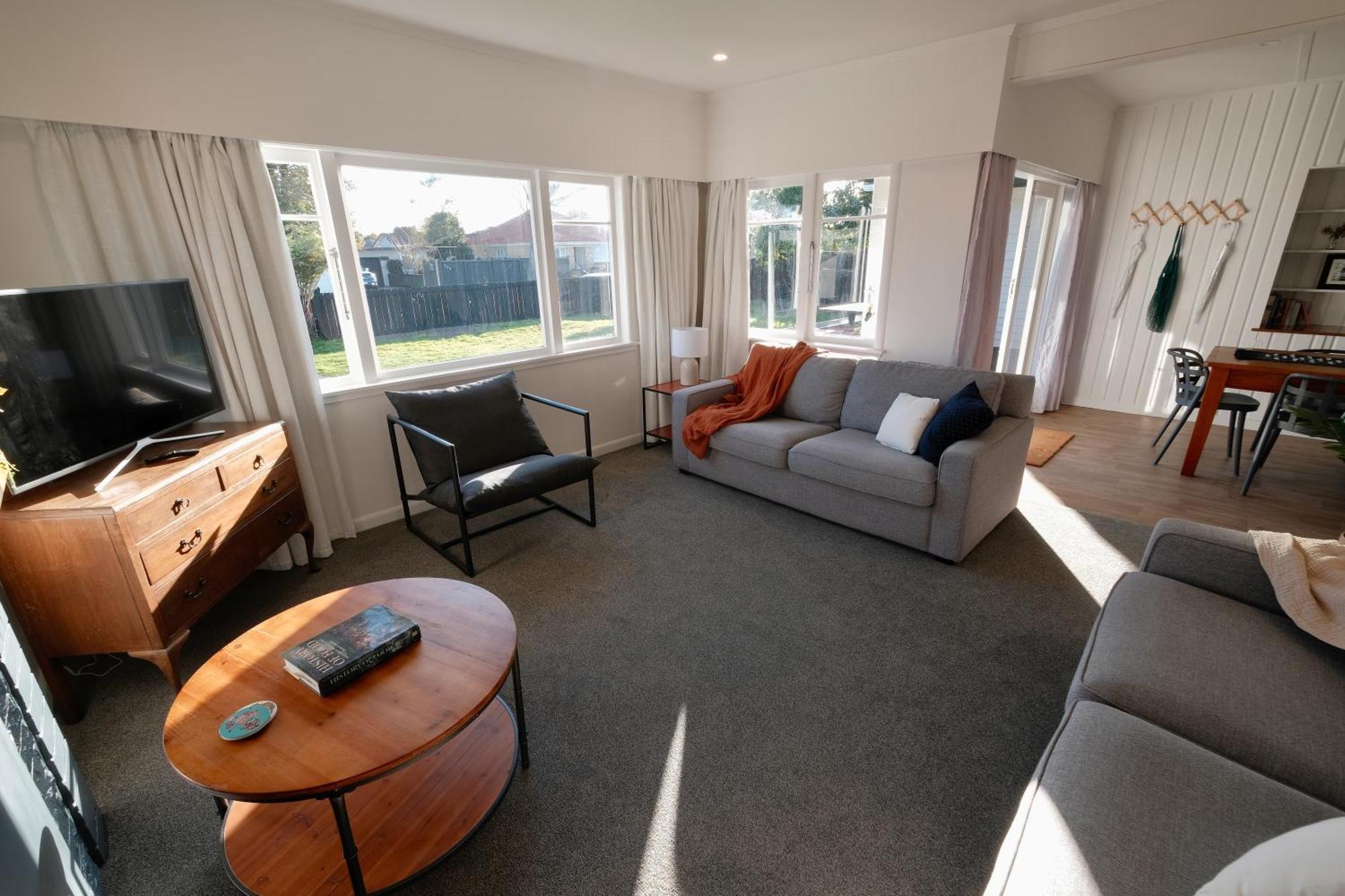 4 Bedroom In Great Location Hamilton Buitenkant foto